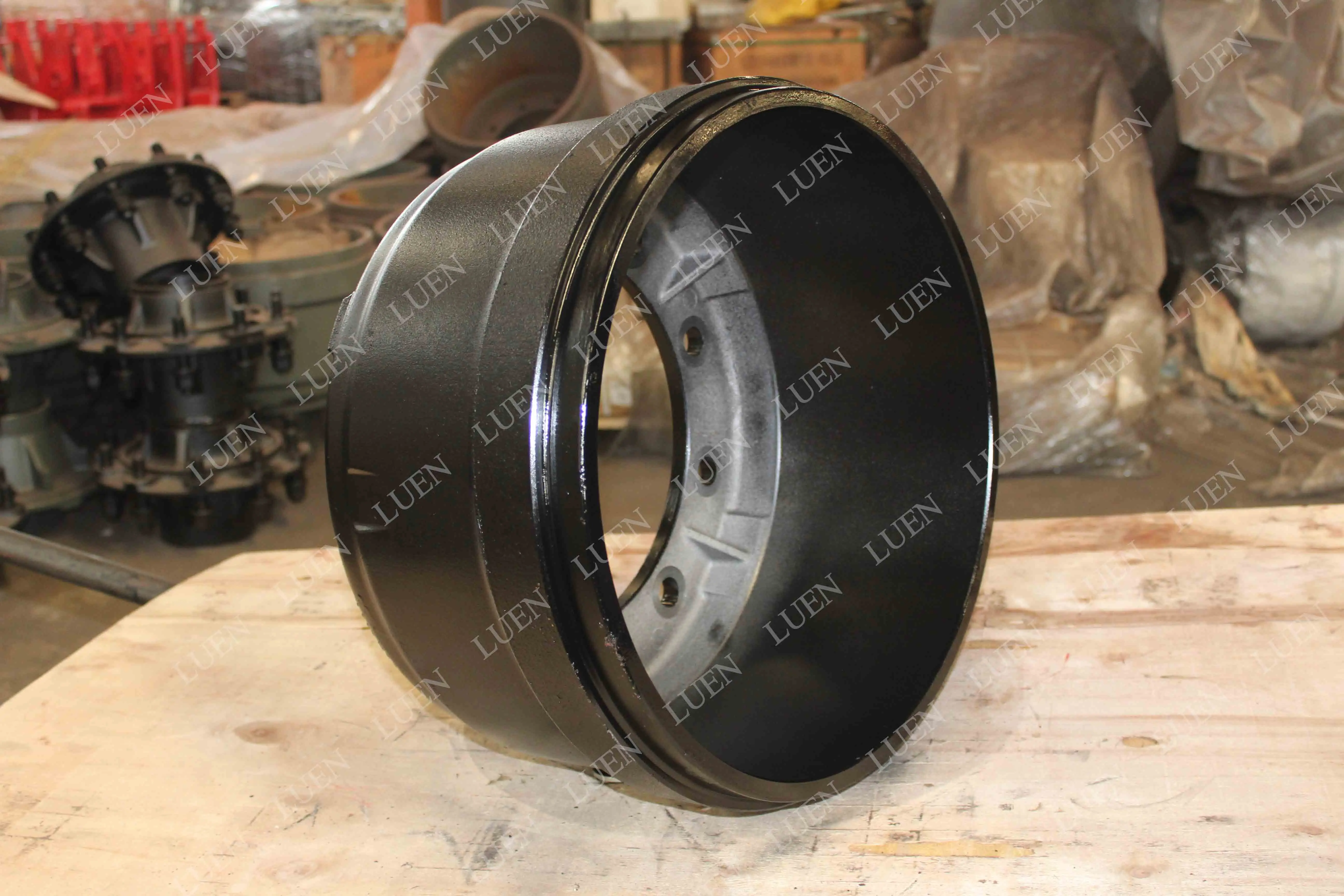 LUEN Factory Price Brake Drum American Type Axle Brake Drum