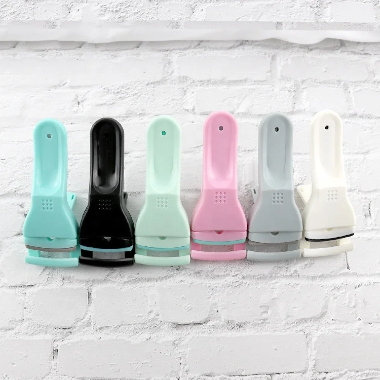 High Quality Customized Logo Makeup Eyelash Curler Beauty Tools Women Lash Nature Curl Style Eyelash Curler