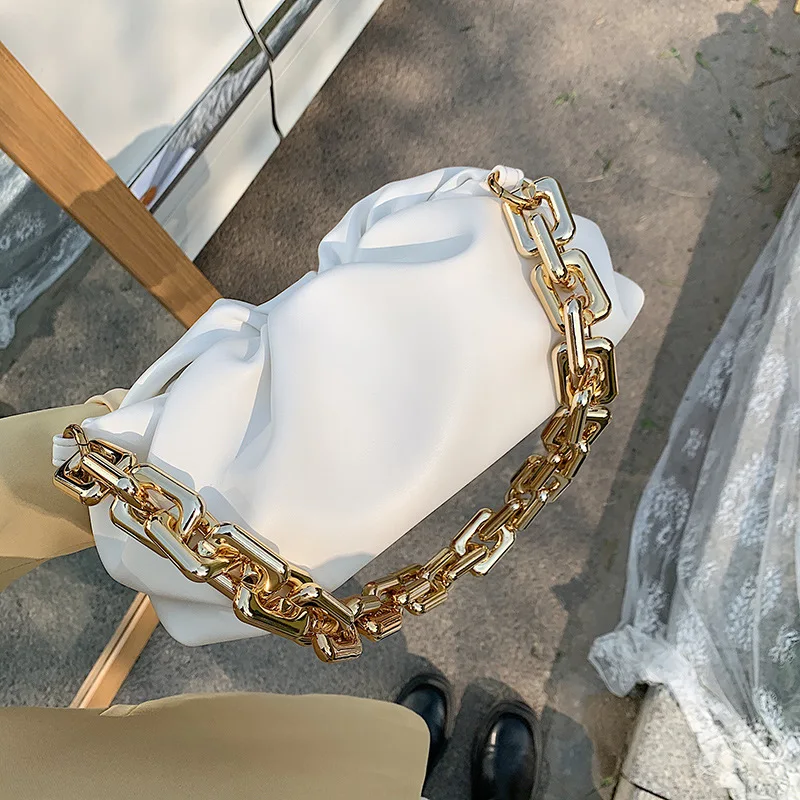 2022 designer bolsa feminina chain clutch pillow shape purse cloud thread handbags for women