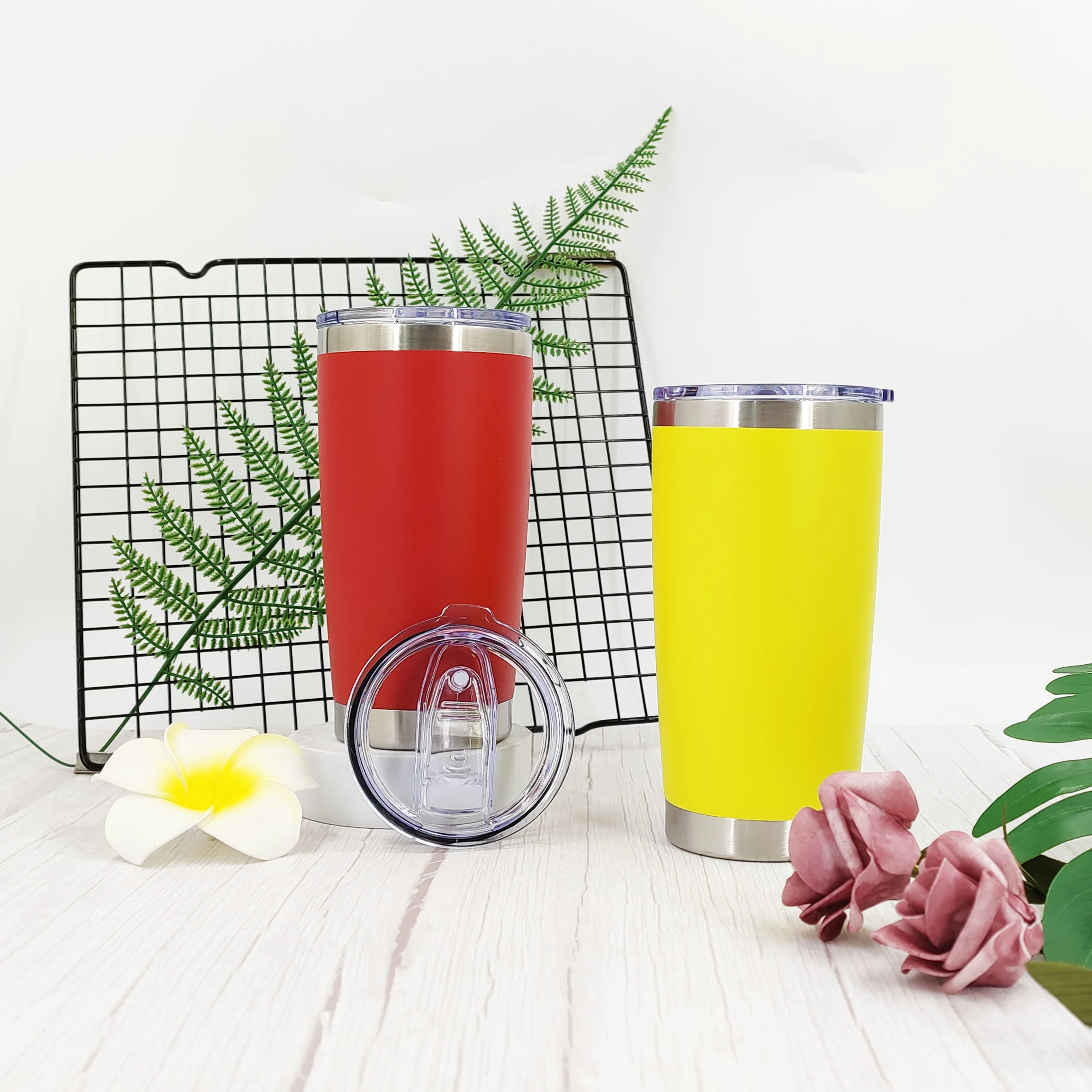 tumbler magnetic lid