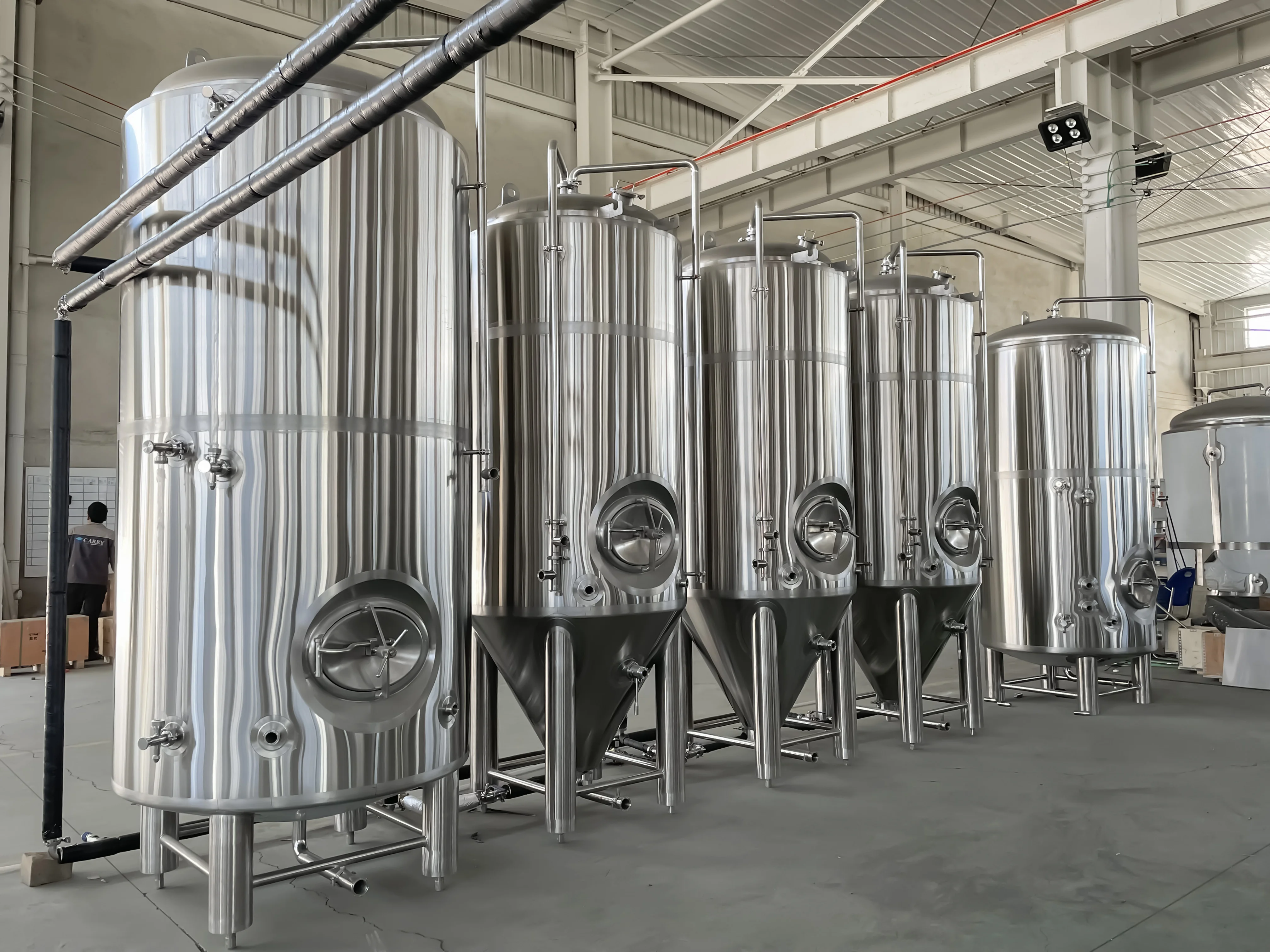 400l 500l 4hl 3bbl Portable Steel Double Wall Glycol Jacketed Top Manway Conical Fermenter For Sale stainless steel sanitary bee