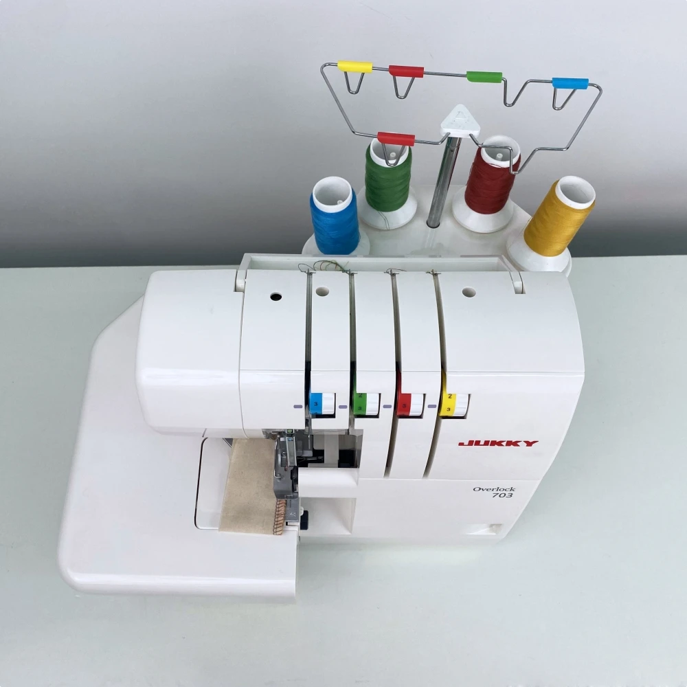 JUKKY 703 High-Speed Overlock Sewing Machine Easy to Operate with Overlock Stitch Formation Home Industrial Use Overalls Leather