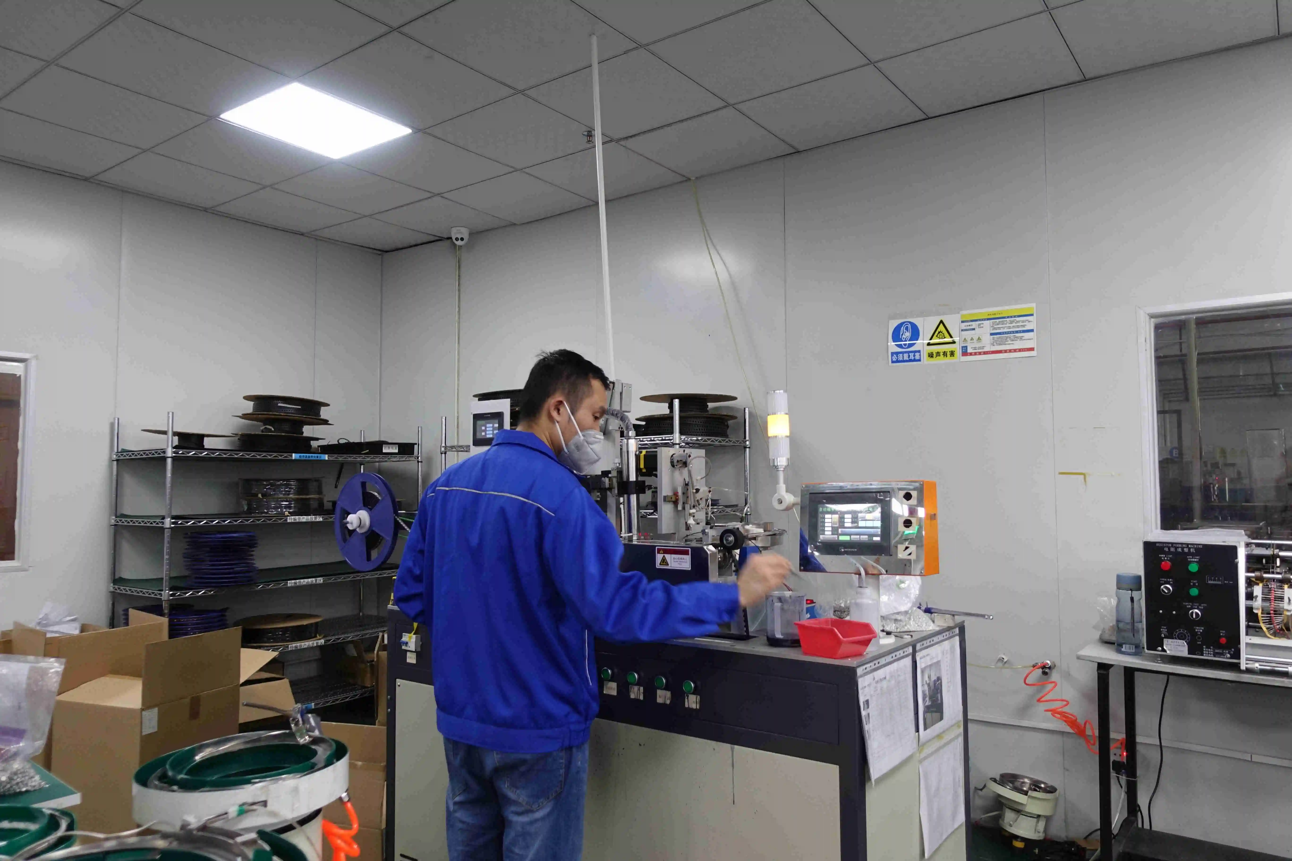 original Discharge Tube Gas Gdt SMD4532 Series 3KA 500V for power supplies  Surge Protector Arrester