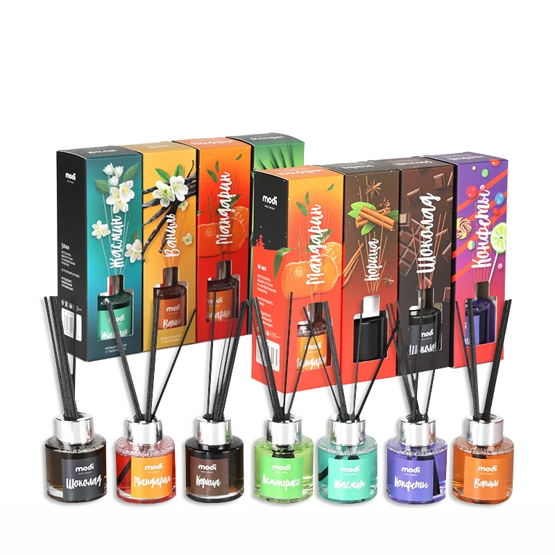 Luxury Perfume Square Glass Reed Diffuser Sticks Bottle White with Flowers Fragrance Oil for Reed Diffuser