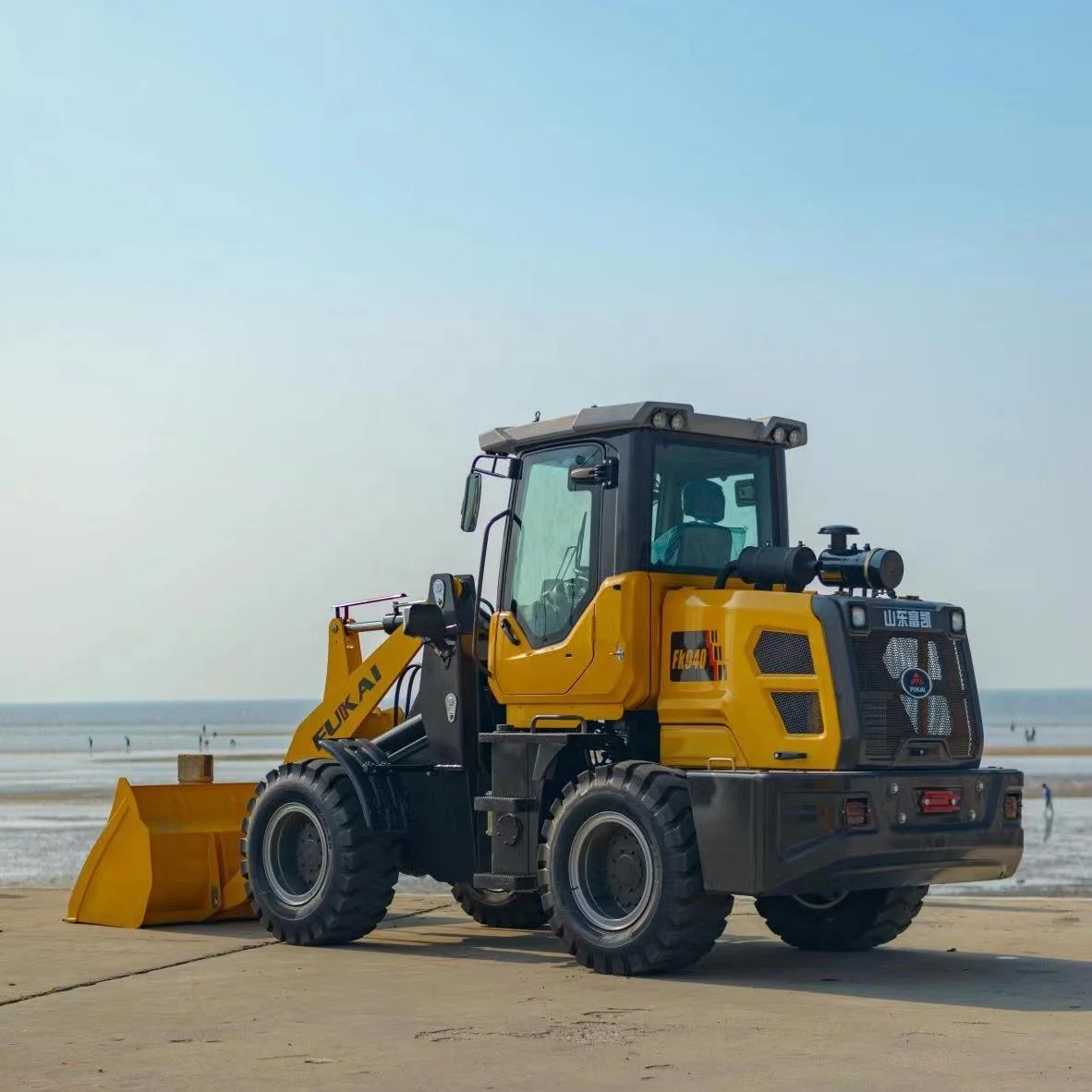 Колесный погрузчик Rock tire 940 мини-погрузчик с шарнирным соединением различными приспособлениями