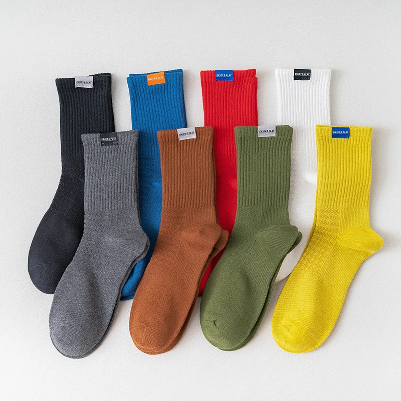 Wholesale Fashion Sports Men Tube Socks Soft Cotton Vivid Color Men Socks
