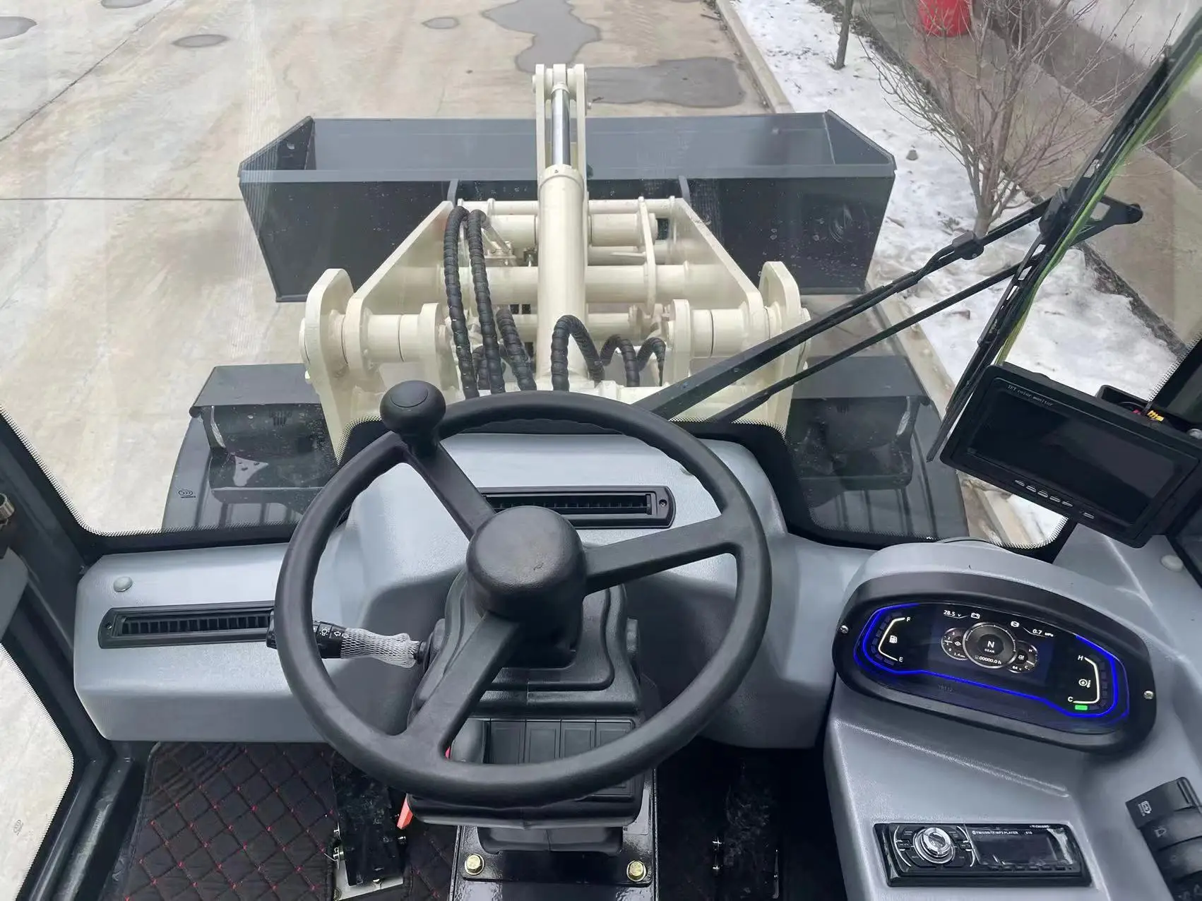 1.6 ton front end wheel loader with snow bucket for construction use