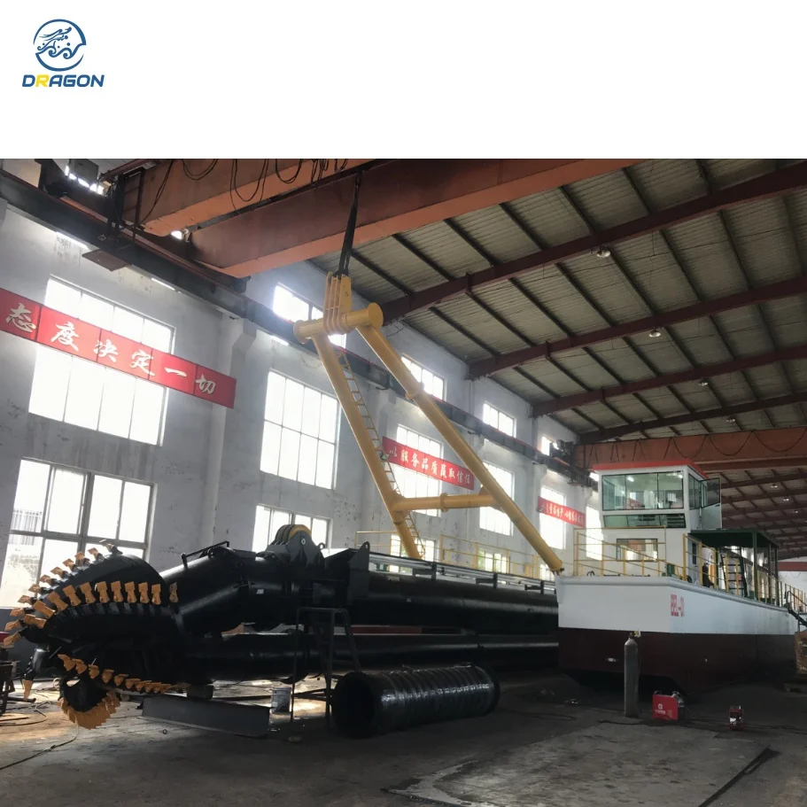 Станок для удаления грязи, землеройная лодка