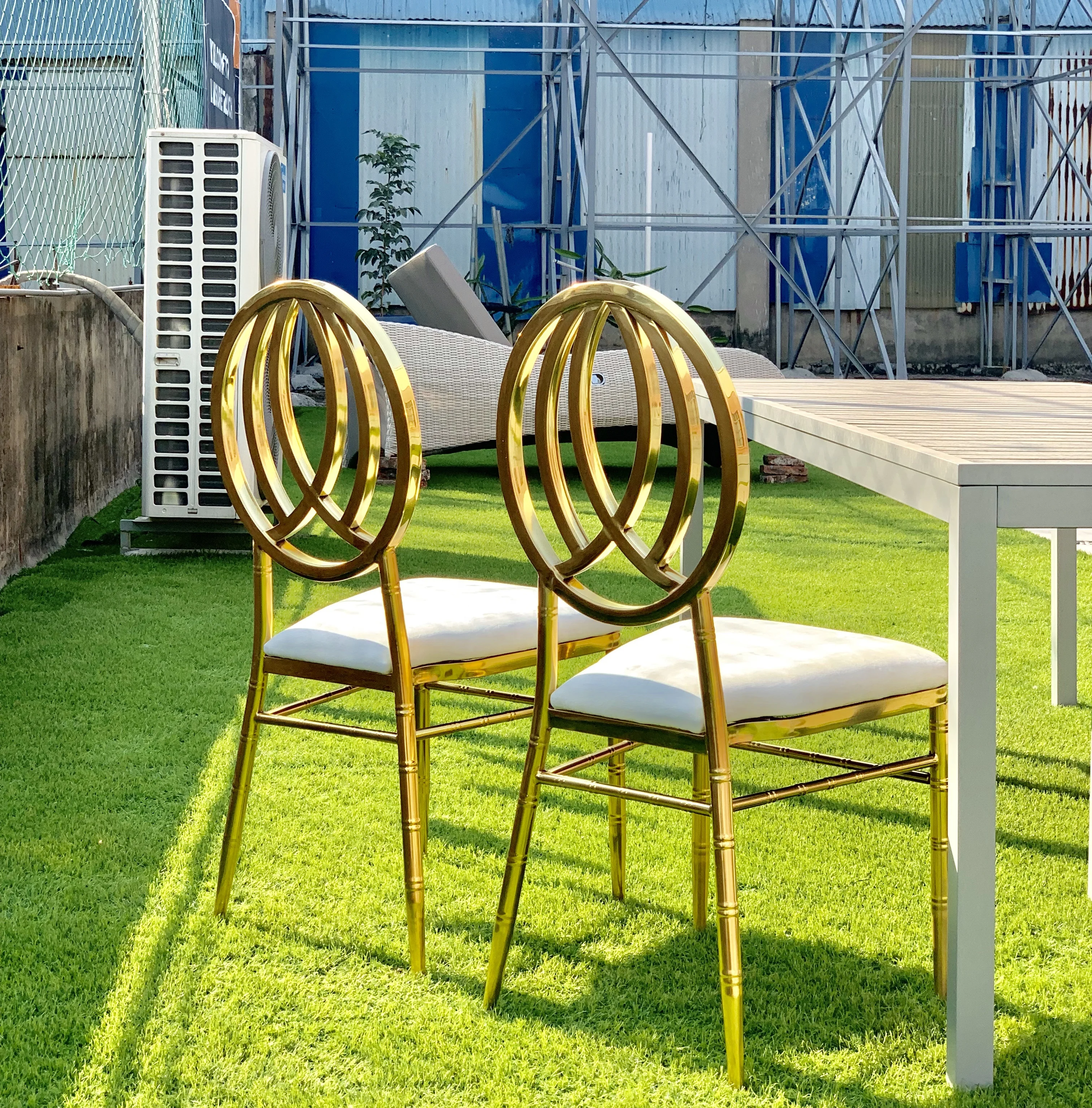 High Quality metal stackable  phoenix banquet chairs for wedding