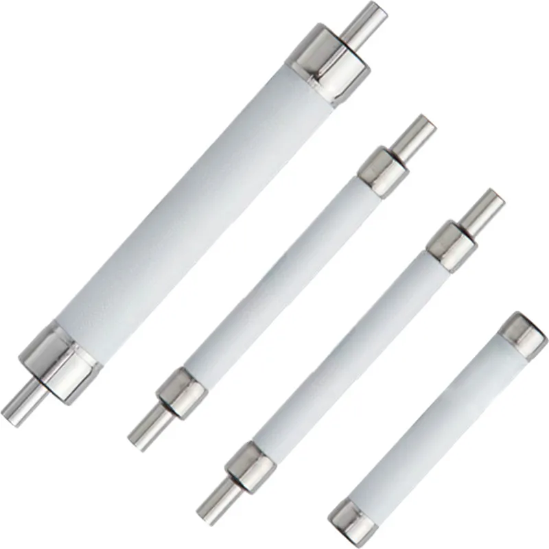 Solar PV Fuse DC 1500V 15A 20A 25A 30A ceramic fusible link with silver plated brass terminals