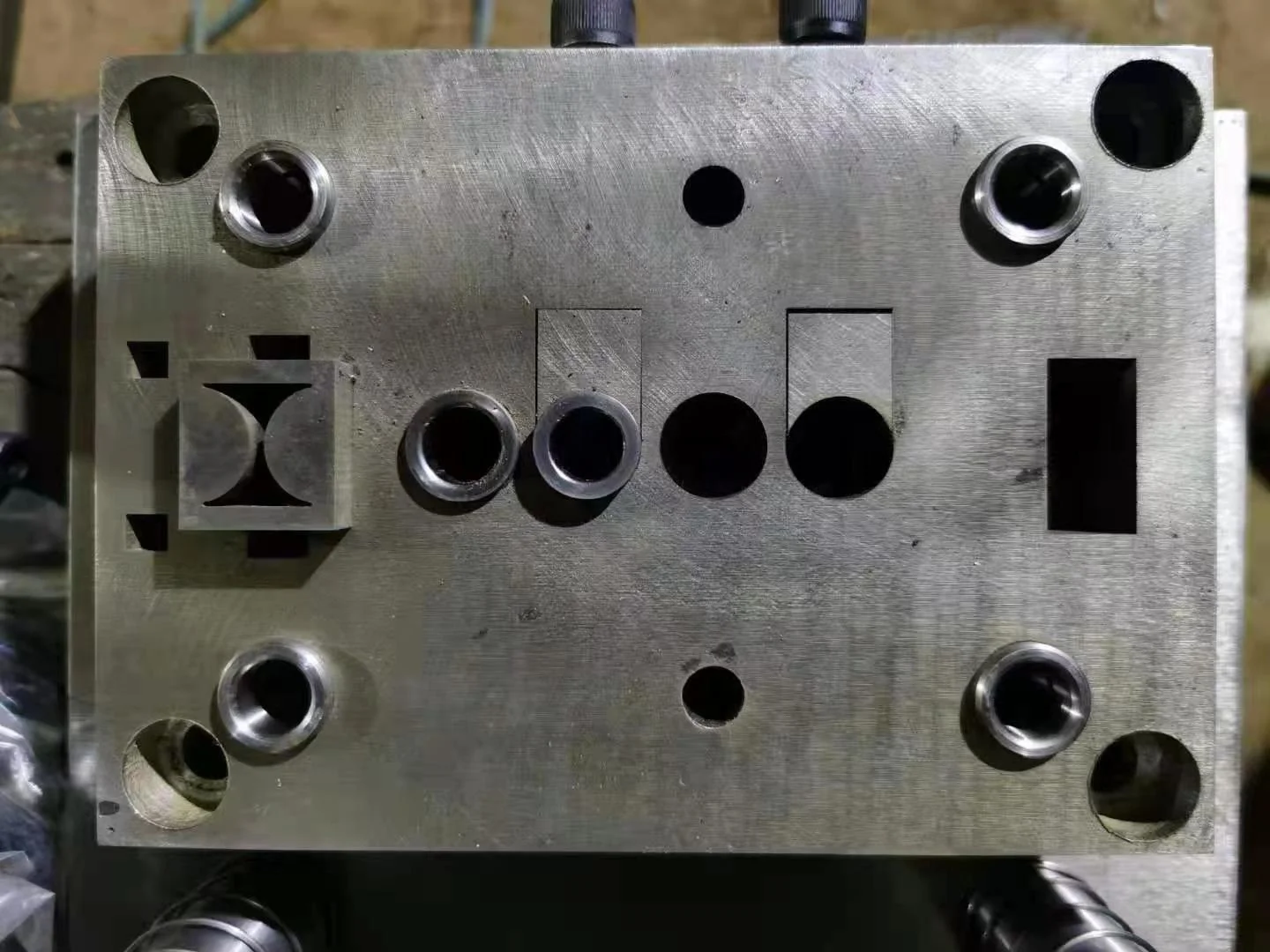 OEM making steel products custom stamp machining mouldings sheet parts fabricating die metal stamping mould