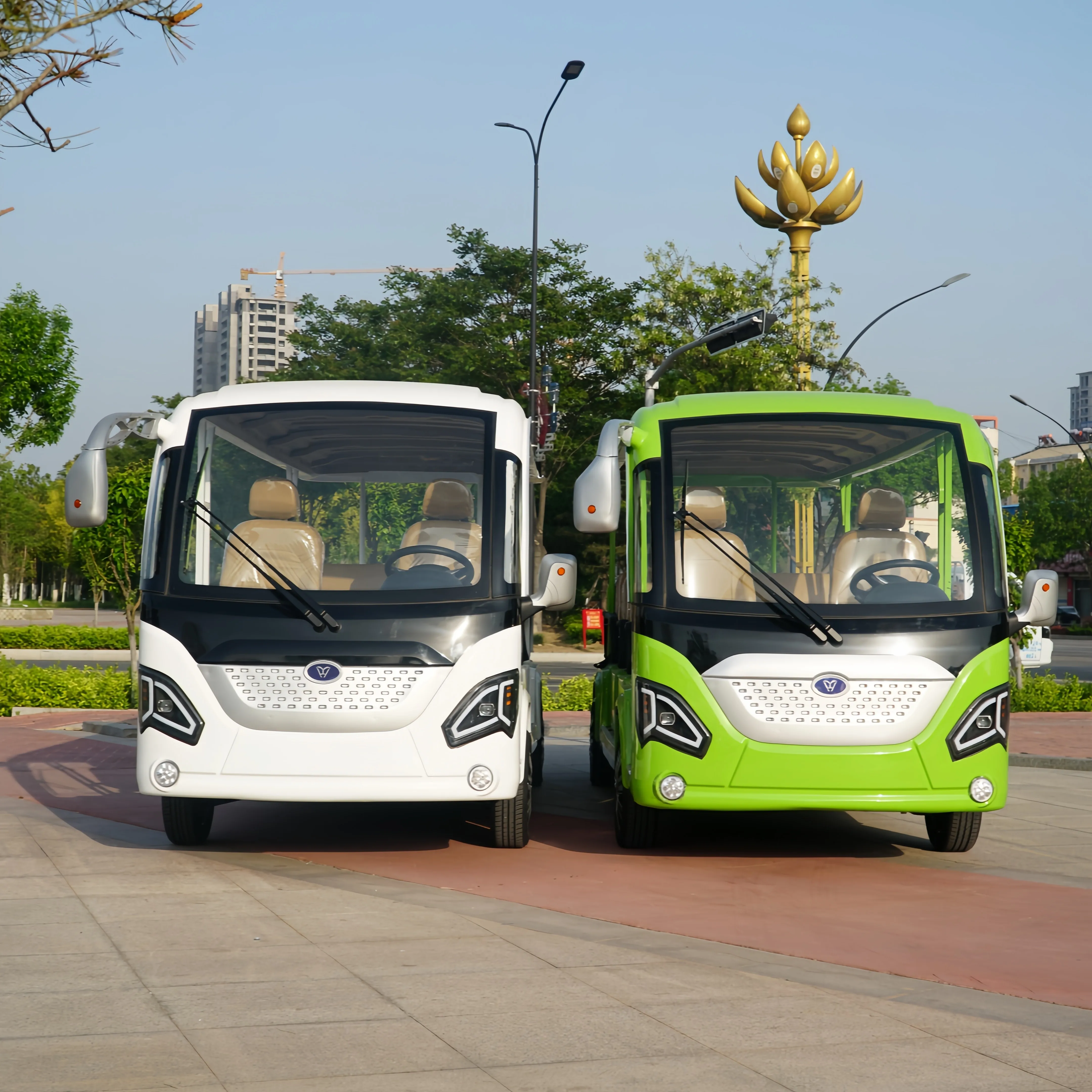 Competitive Price New 72V 5KW Mini Electric Sightseeing Tourist Bus Chinese Automatic Transmission Coaches
