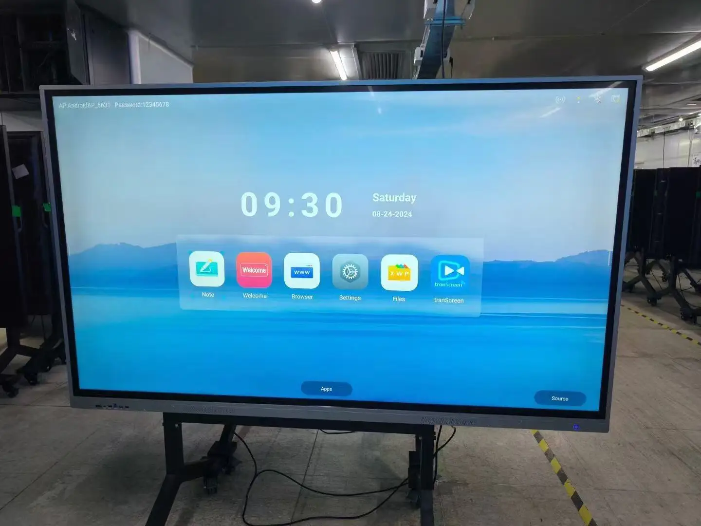 65inch Smart TV Android system Kiosk Totem media player wall mounted signage Lcd Monitor Display Screen