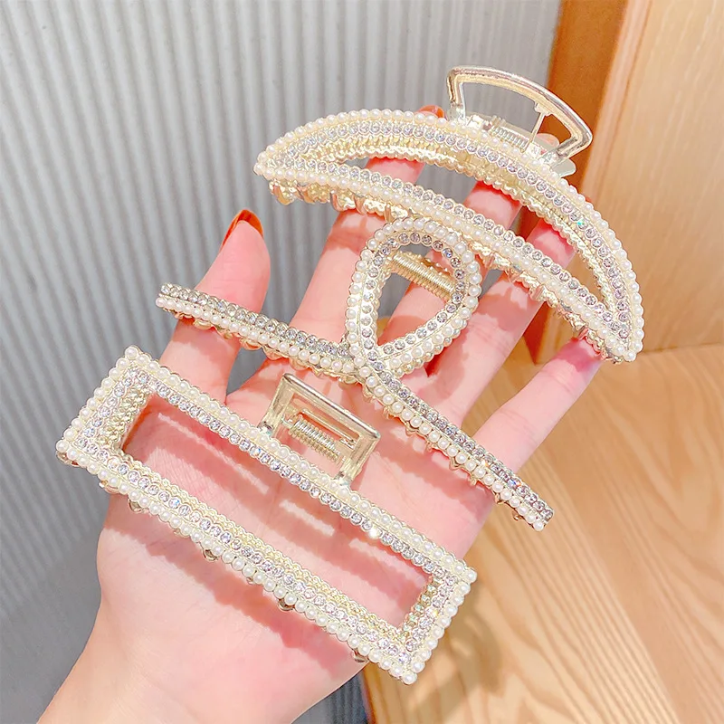 0629 Wholesale metal diamonds pearls hair claw clips