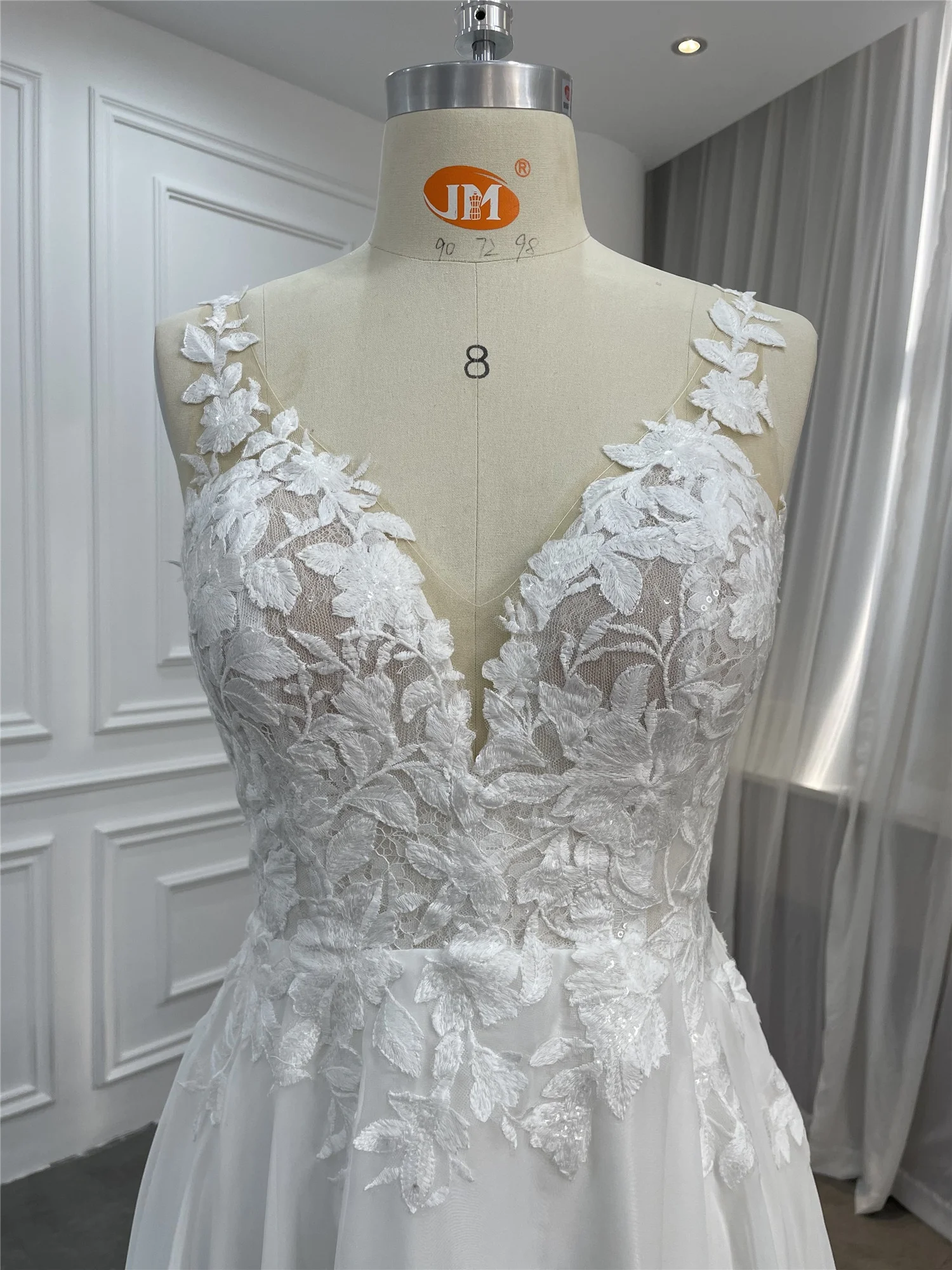 2022 Collection Latest Designer Custom Ready Made Wholesale V-Neck A-line Wedding Dress Bridal Gown