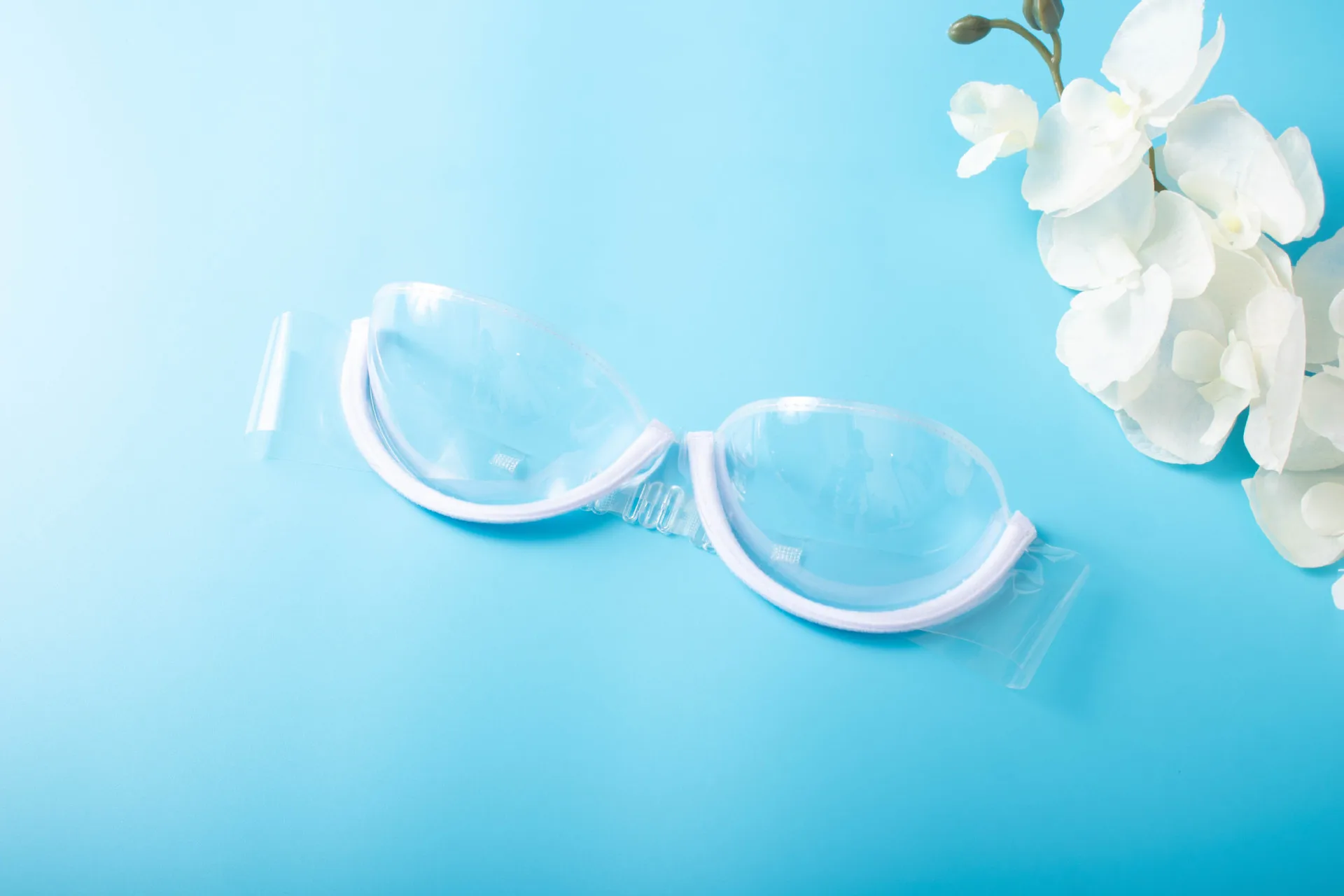 New Invisible Transparent Color Disposable Disposable Strapless Silicone Bra Sexy Lingerie