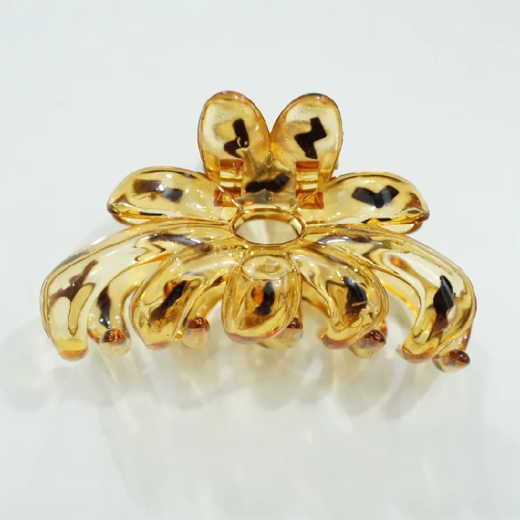 Exquisite simple temperament elegant retro style fashion versatile customizable acetate hair claw shark claw claw clip