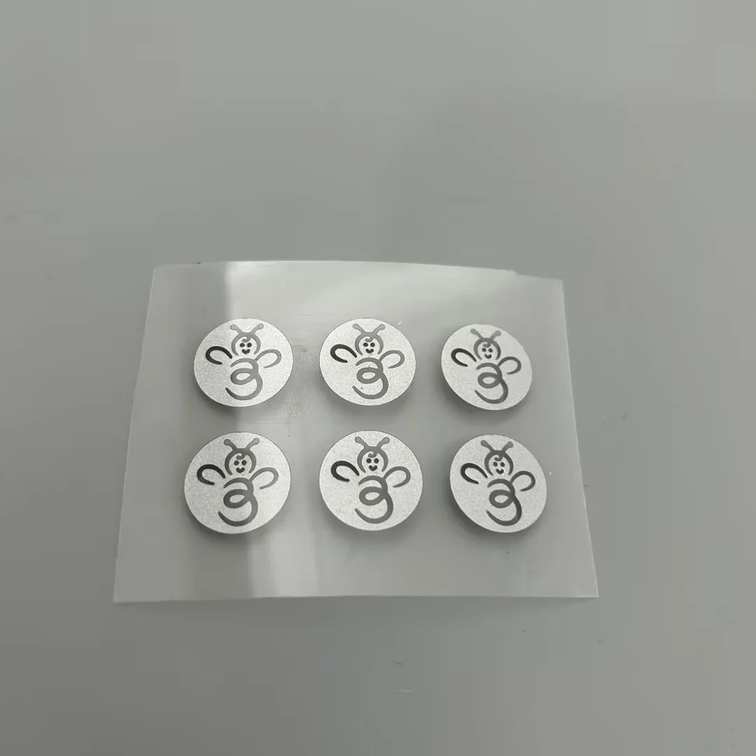 Custom reflective siver bee design Heat Transfer 3d Silicone Logo Heat Transfer Vinyl heat Transfer Stickers For Clothes