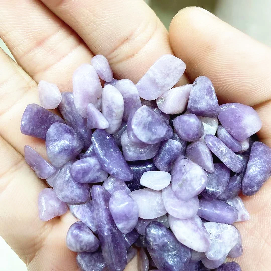 Горячая Распродажа натуральный кристалл лечебный камень Lepidolite чип рейки народные ремесла фиолетовая слюда потертый камень