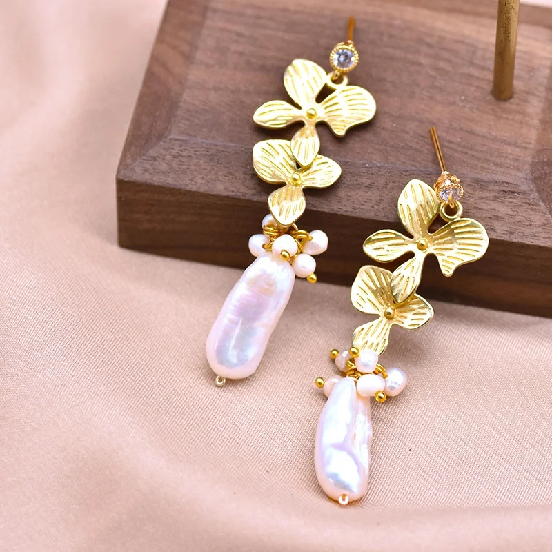 Ladies Vintage Pearl & Leaf Gold-Plated Copper Earrings - Bohemian Jewelry