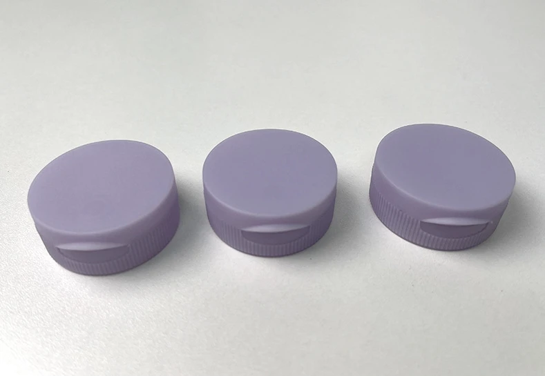 Professional Direct Supply 38mm Wired Flip Cap Matte Texture Shampoo and Body Wash Bottle Cap Plastic Flip Lid