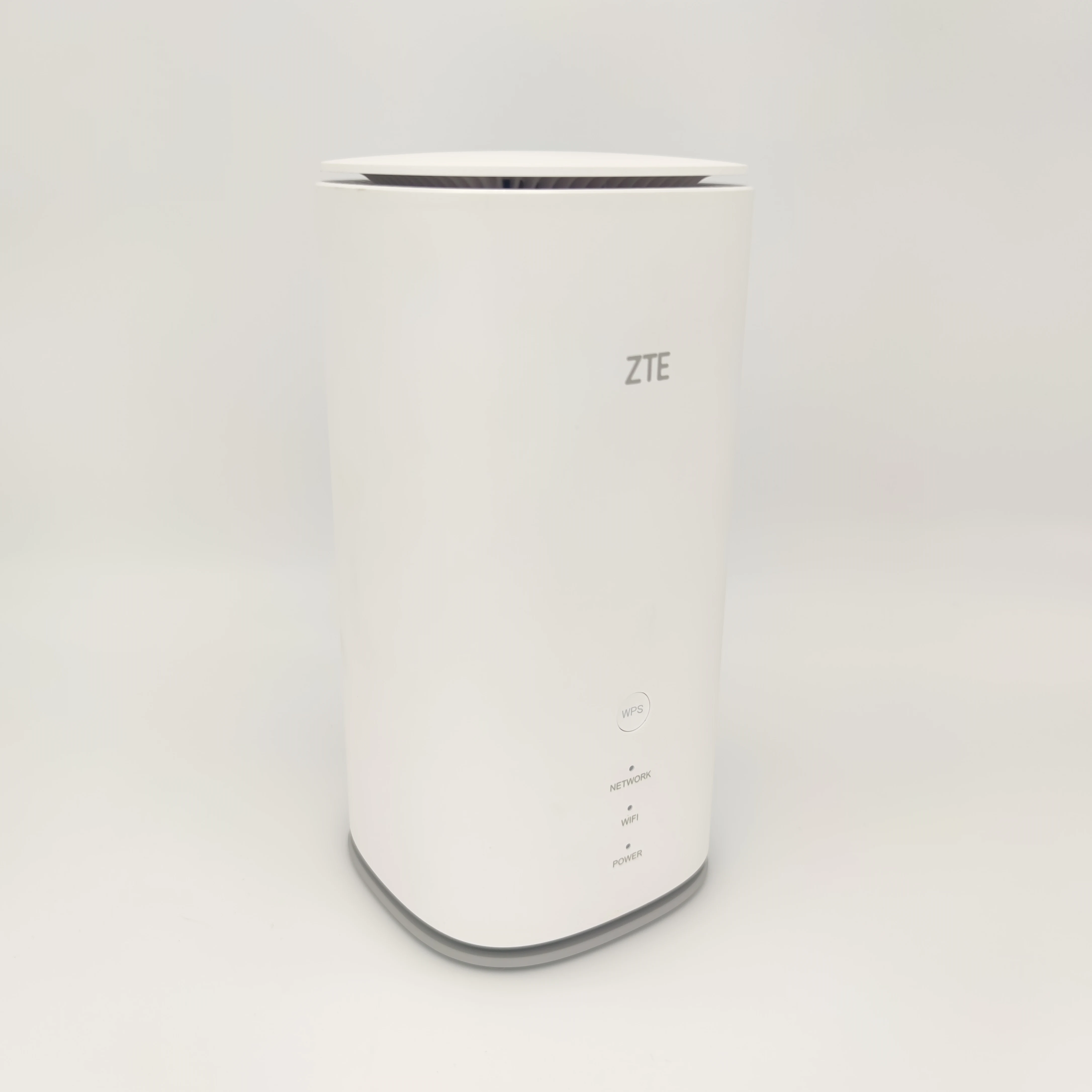 Unlocked ZTE MC8020 5G CPE WIFI router Wireless Router 5g High Quality Indoor WiFi 3.8Gb CPE