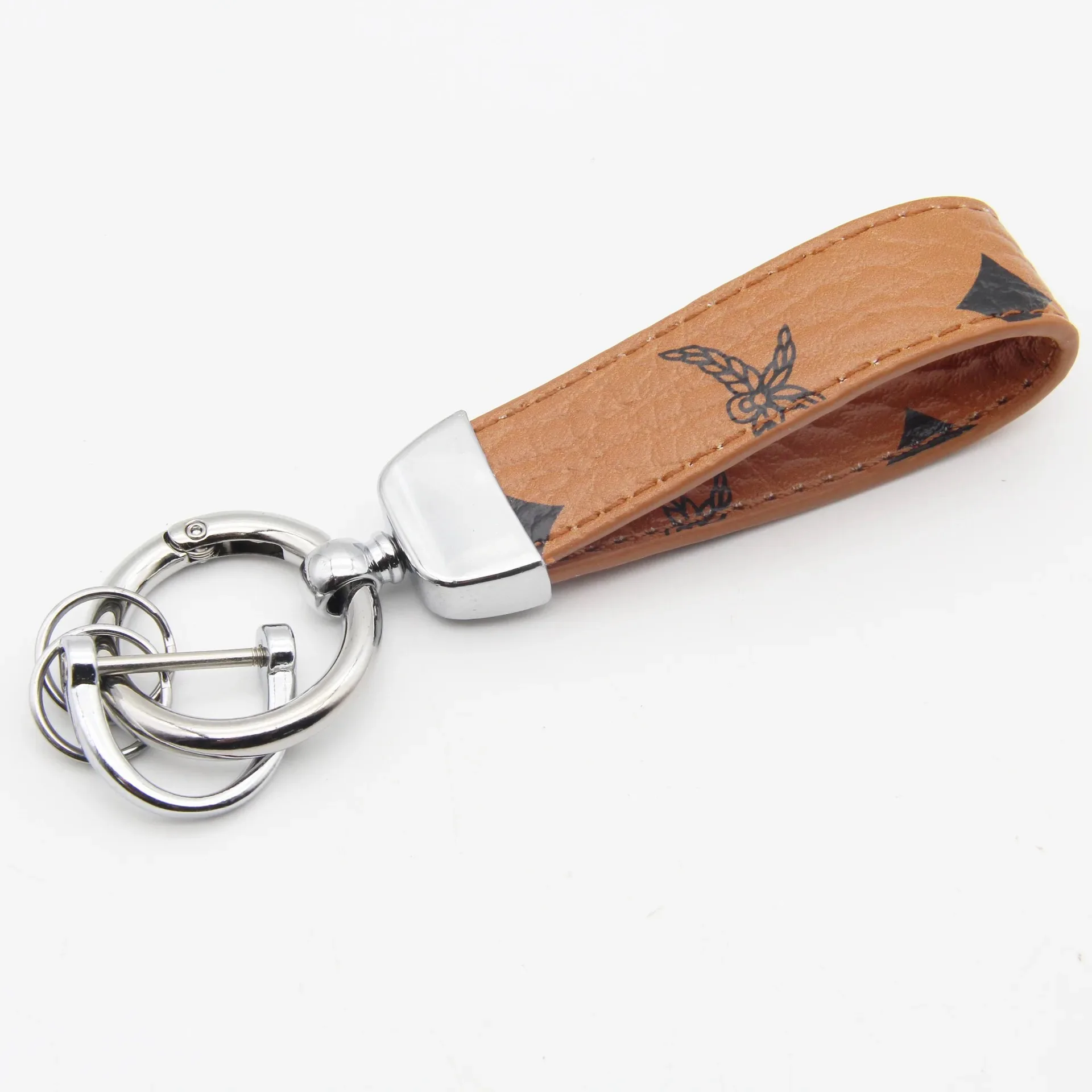 Beautiful Metal Car Keychain Art Key chain Pendant Gift Wholesale Multi functional Household Keychains