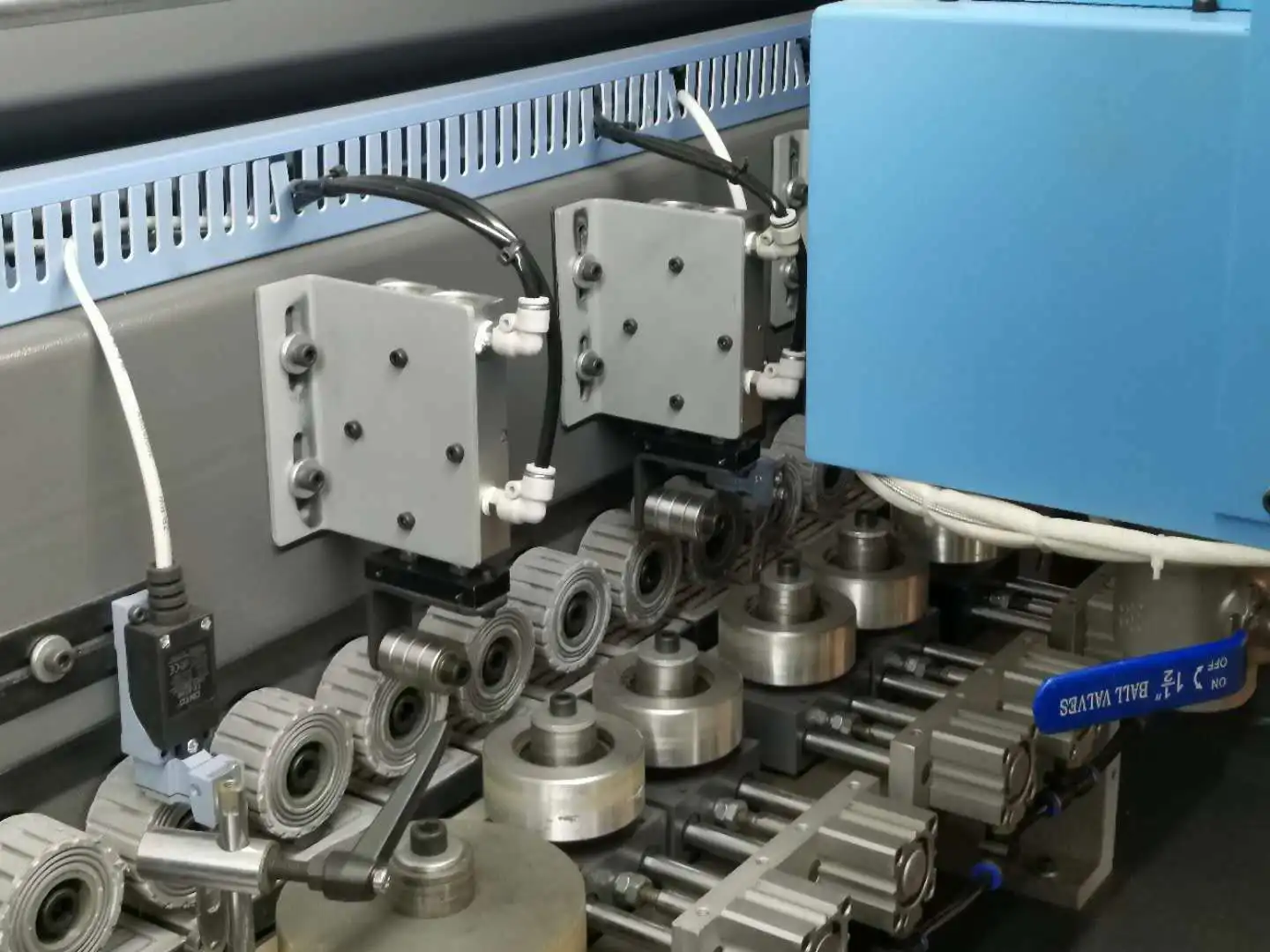 
MF-1504AFG 35m per minute high speed simple operation door line edge banding machine for sale 