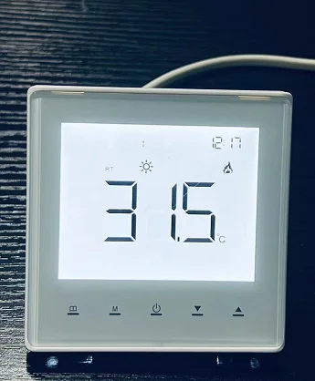 Комнатный термостат 90-240v 16A с функцией wifi