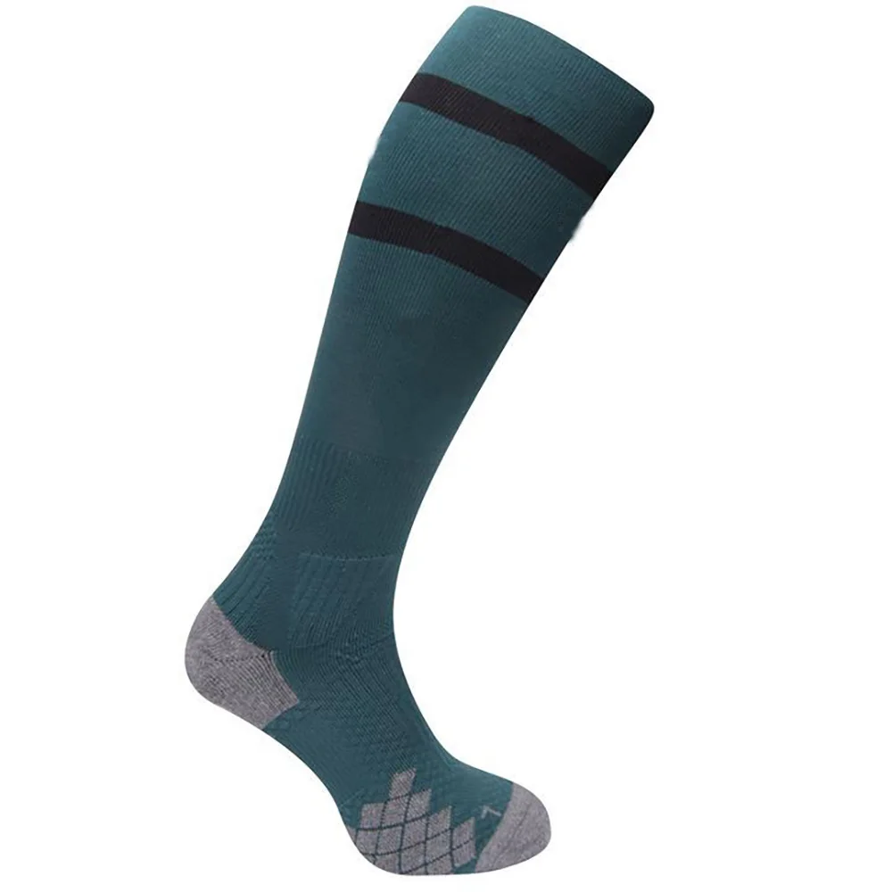 AJ 19438 Custom Fashion Red Striped Nylon Knee High Manchester Team Sport Football Soccer Socks