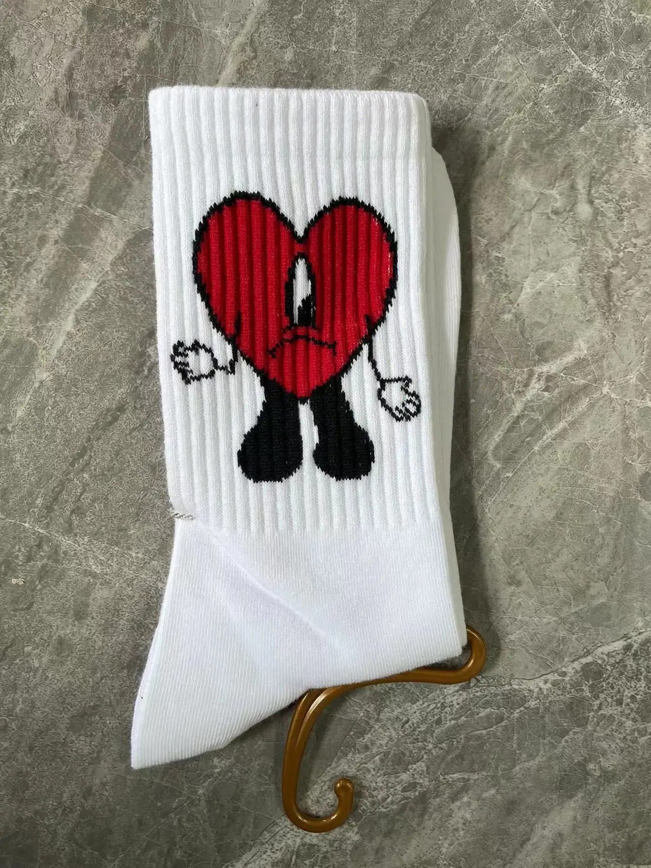 Customized LOGO Wholesale cute heart printed  smiley slipper large size ladies winter indoor flat warm house slippers fo