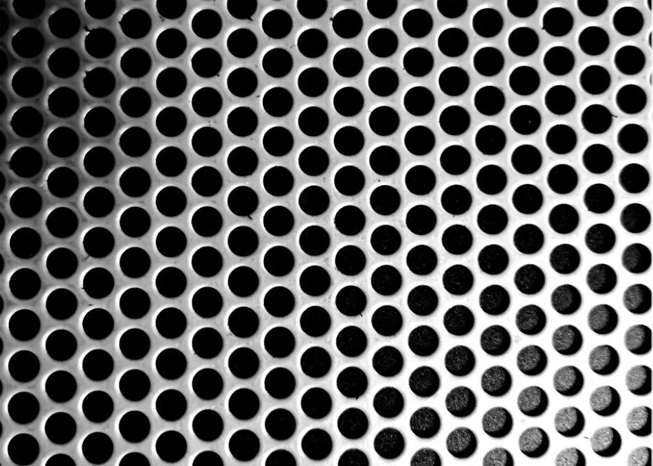 Factory 1mm Hole Galvanized Hexagonal Aluminum Perforated Metal Mesh Speaker Grille Sheet