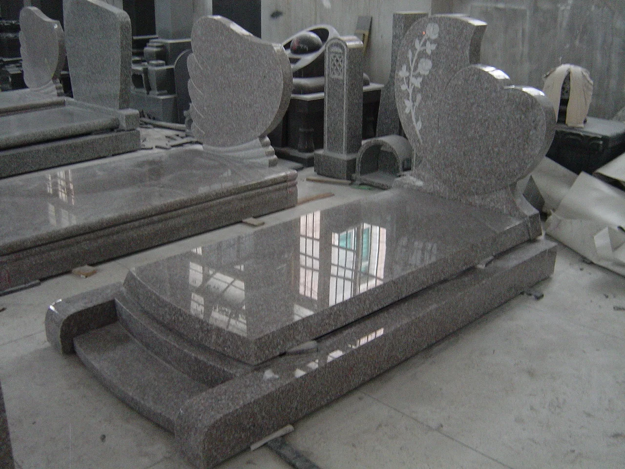 Chinese Cheap Price Gray Granite Tombstone And Monuments Headstone Grave Stone