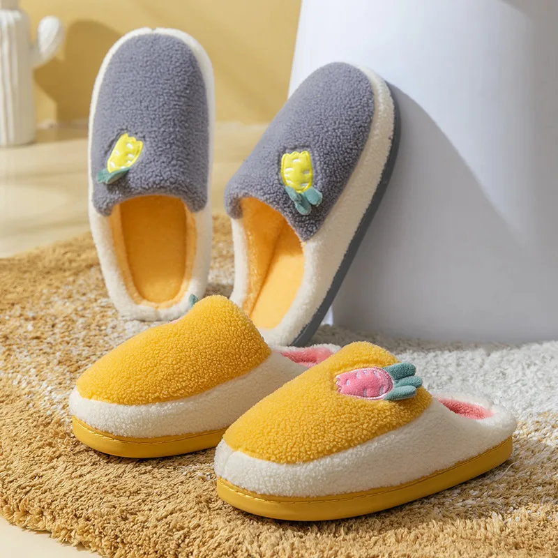 wholesale Custom logo woman winter plush indoor slipper for winter
