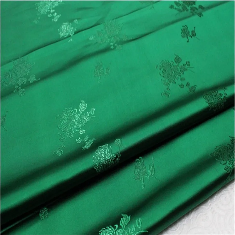 Beautiful Good Texture 100% Polyester Textile Jacquard Fabric Brocade Fabric for Sofa Cover