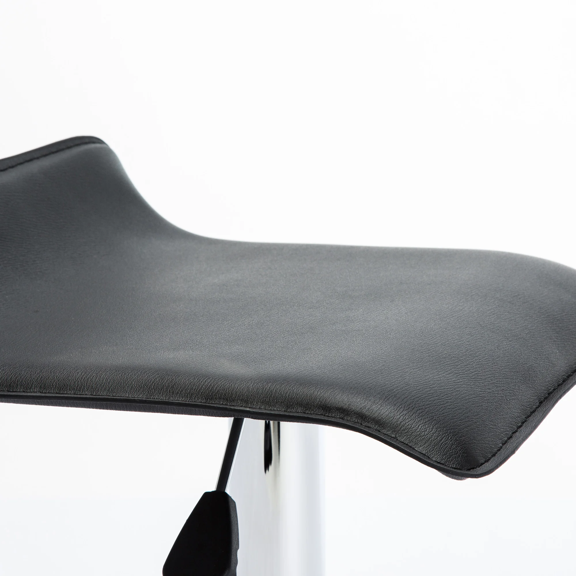 
Wholesale Black PU Leather Kitchen Design Bar chairs Modern Swivel Barstool 