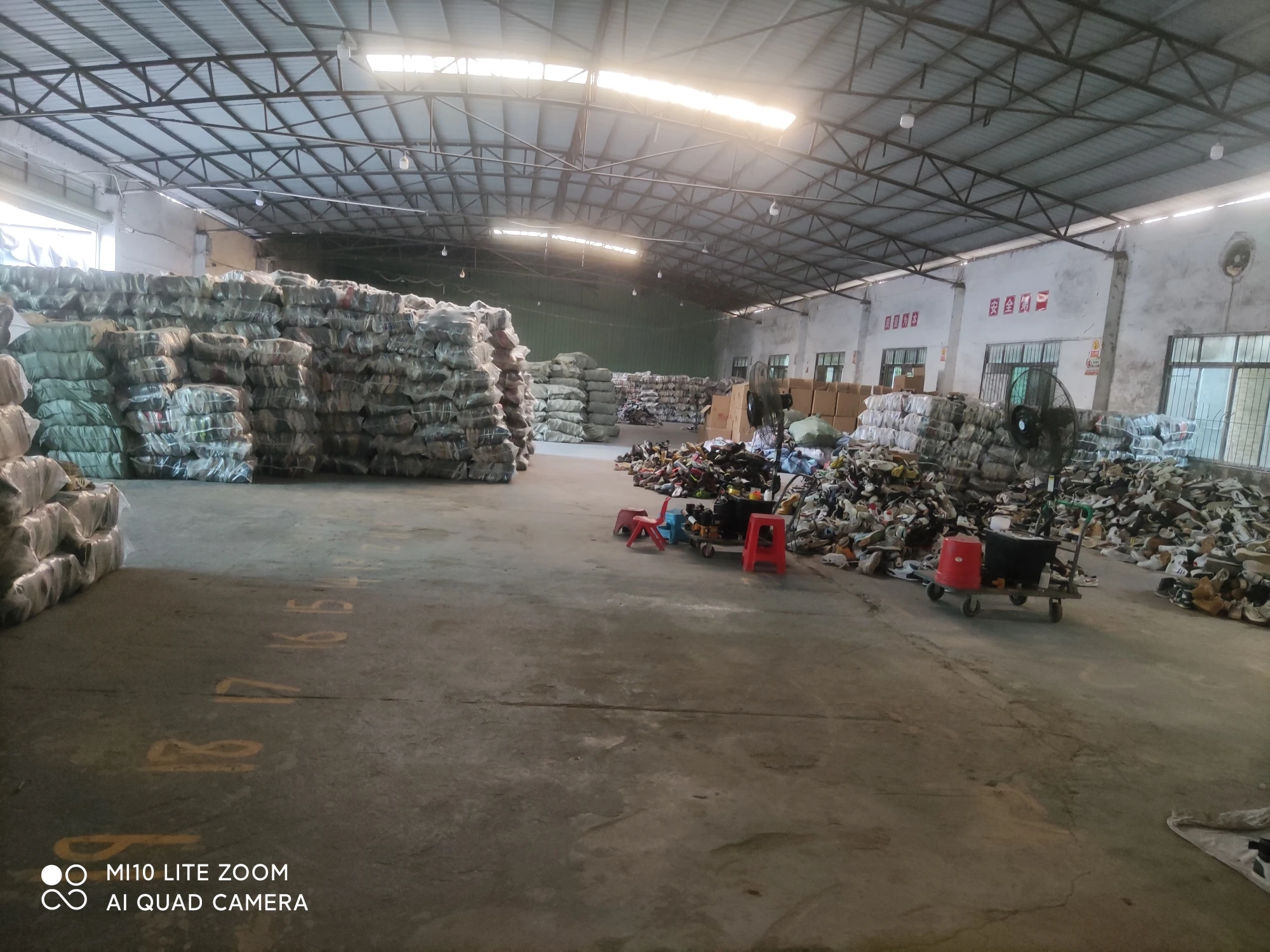 mixed cheap used women shoes in bale