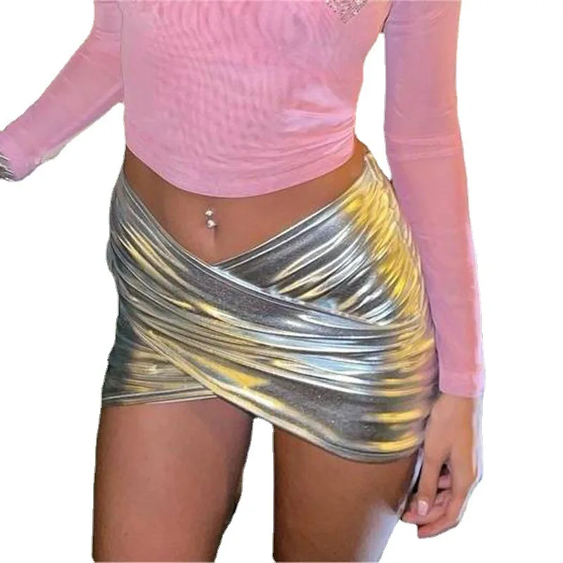 Женские короткие однотонные юбки из искусственной кожи