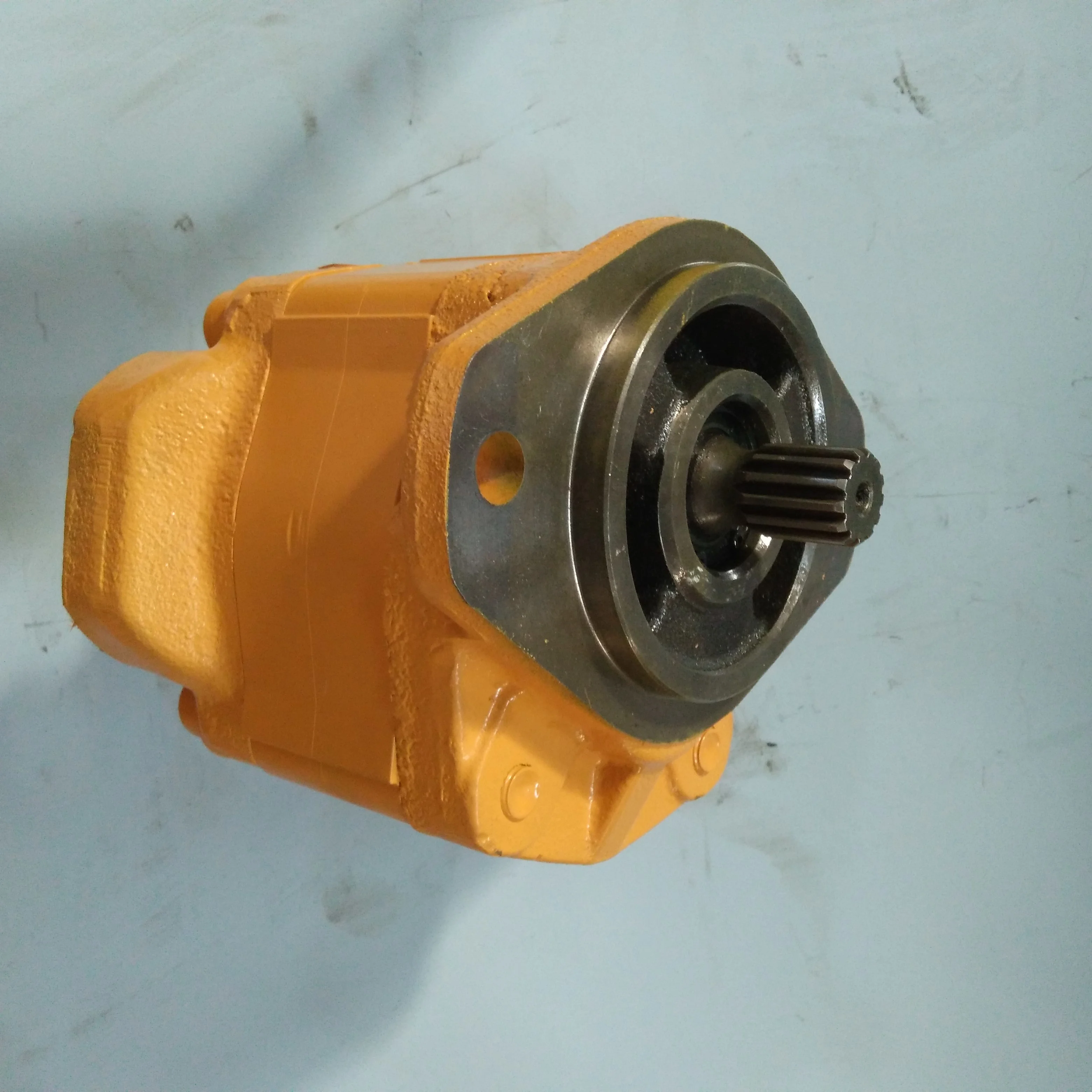 hydraulic high pressure gear pump 705-52-30810 for komatsu D475A-3 bulldozer part spare parts