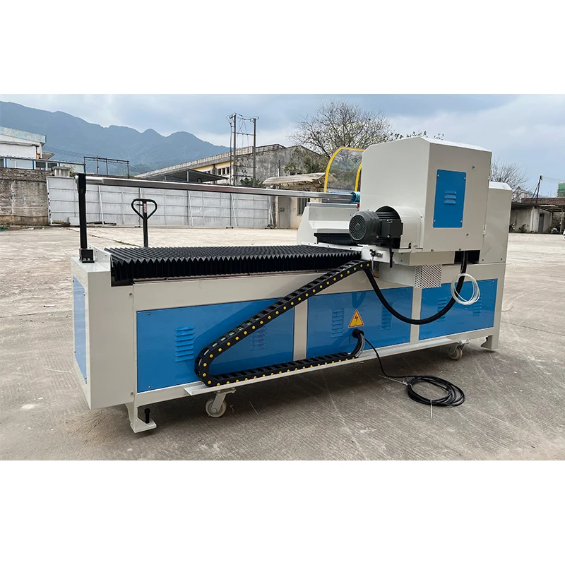 Hot Selling Totally Enclosed Roll Strip Cutting Machine For Garment Manufacturer