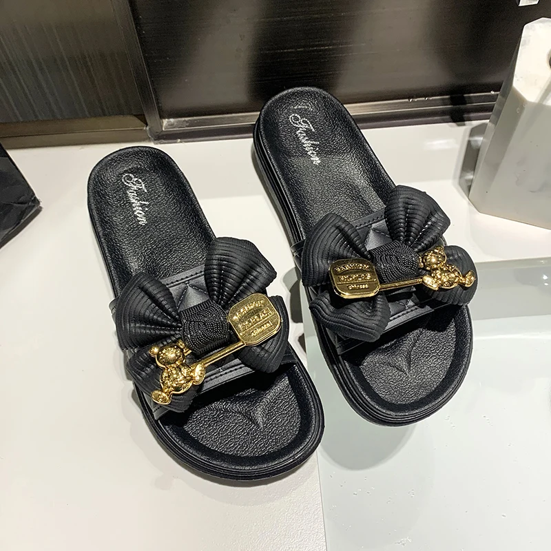 High quality PVC Women Sandals outdoor fashion Slides Slippers For Ladies Women Flat Sandals with best service and low price