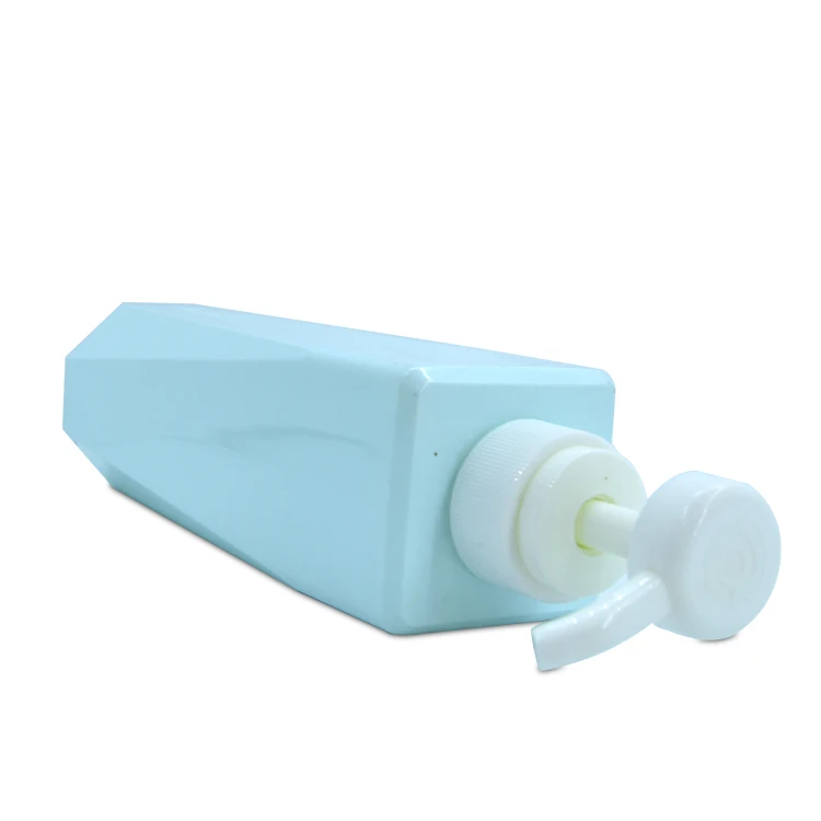 Wholesale 500ml 700ml Shampoo Bottle Recycle PETG Plastic  Bottle Body Lotion Cosmetic Packaging Body Wash Shampoo Bottle