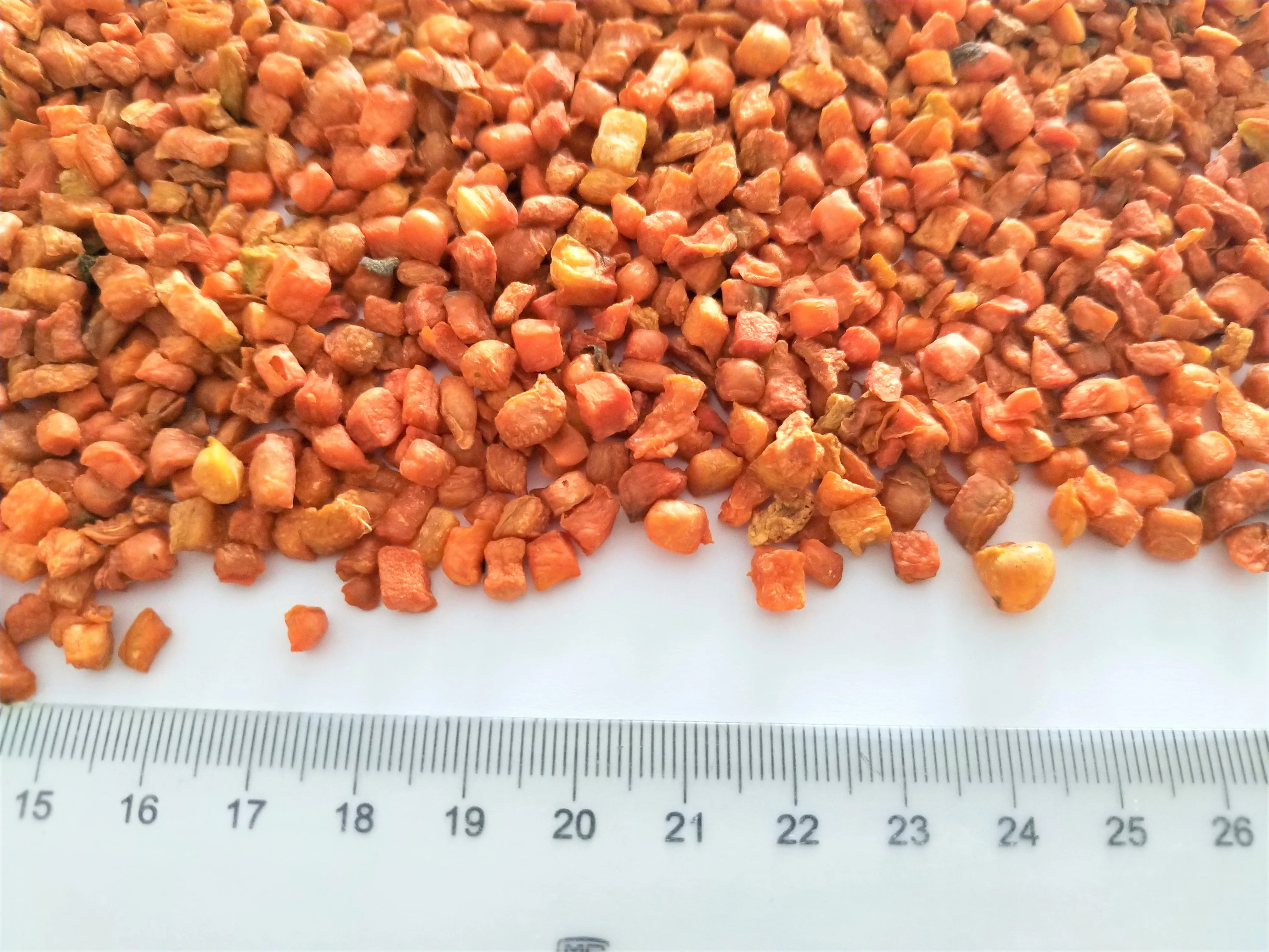 Puffed Carrot Cubes Dried Carrot Granules Instant Food Carrot for Snack