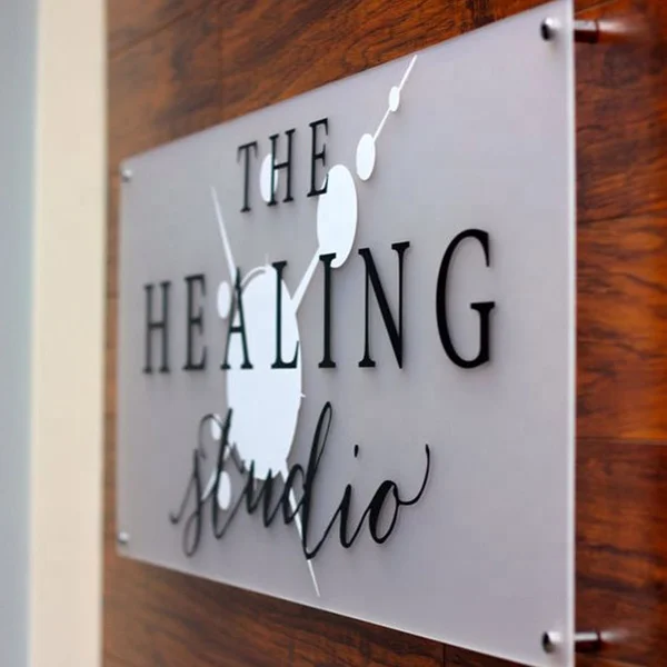 plexiglass logo block acrylic  display print engraved acrylic Signboard