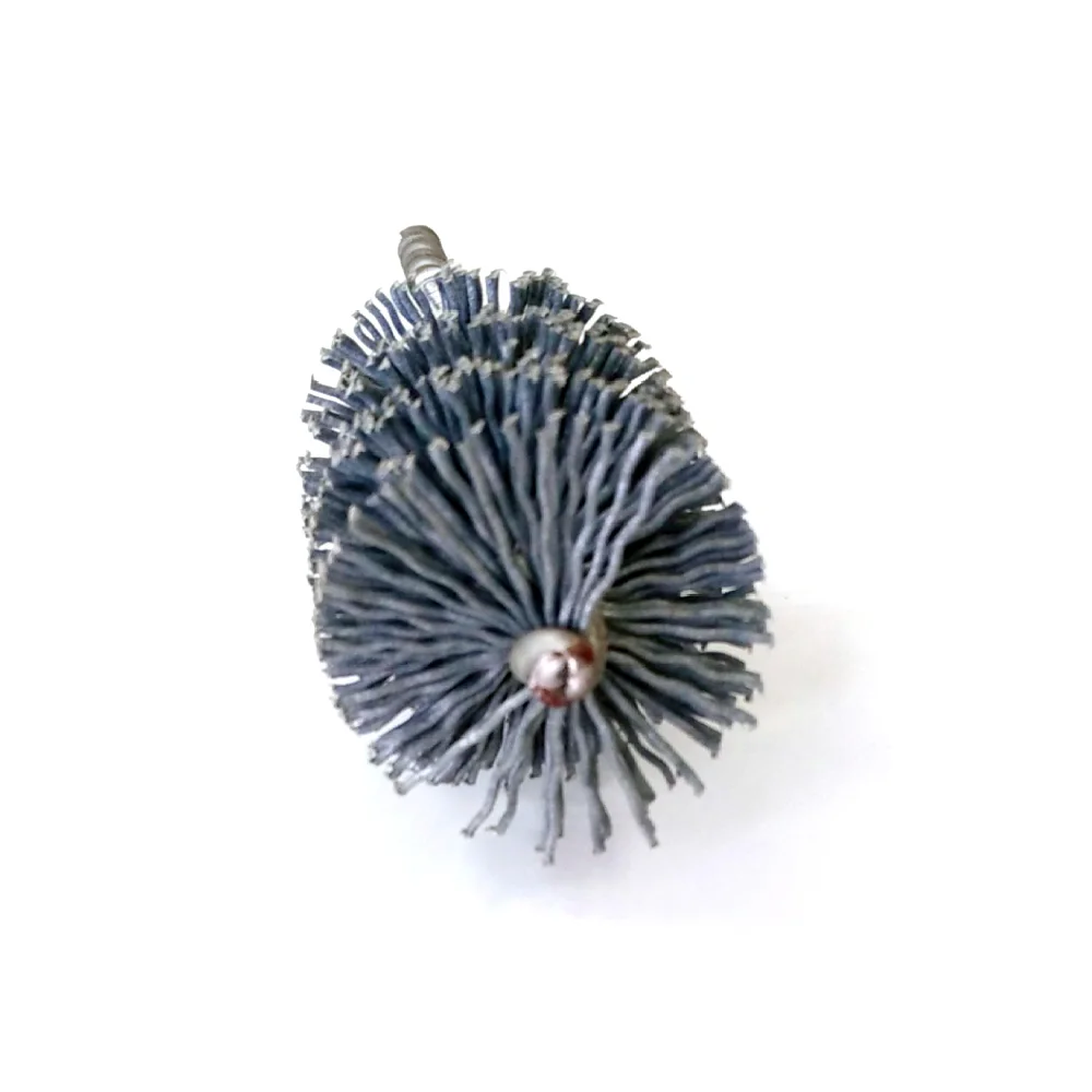 D Cut Tip Micro-Brush in Abrasive Nylon
