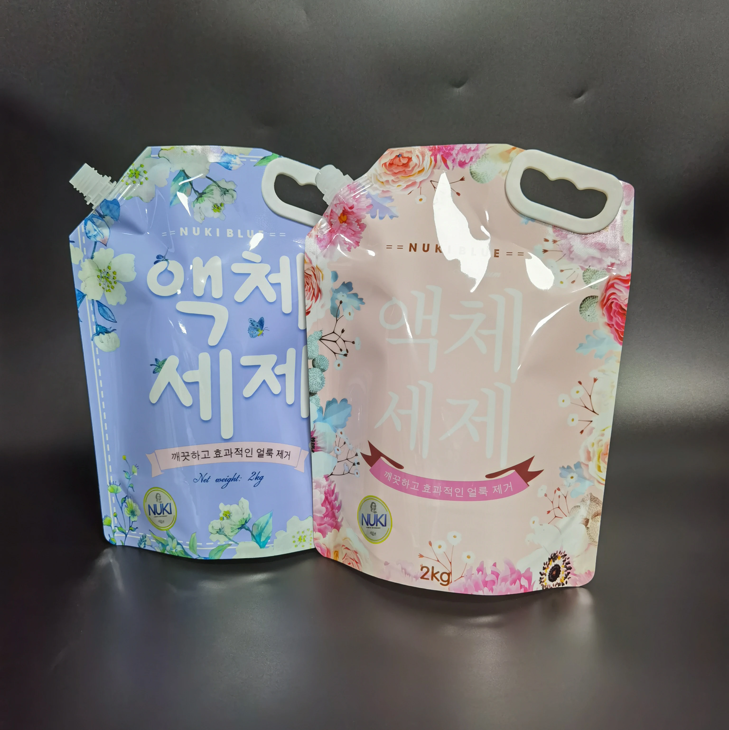 2Л doypack жидкое мыло для стирки синего цвета моющее средство