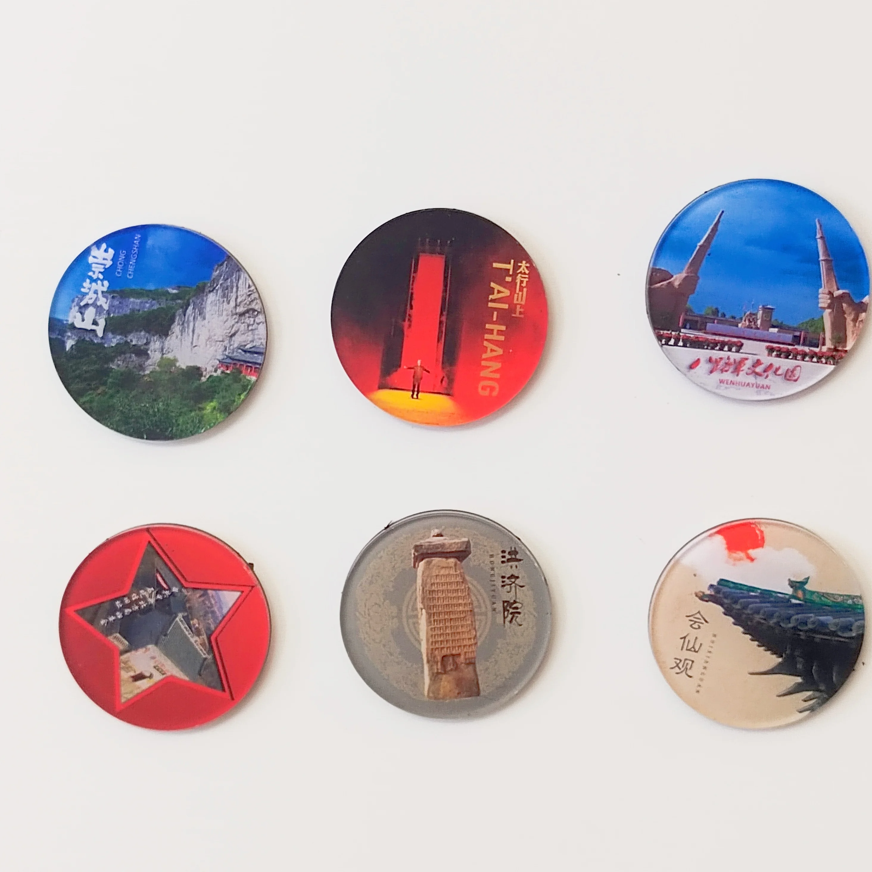 Wholesale Circle Square Shaped Customized Design Transparent Acrylic Resin Material Fridge Magnet Manufacturer In China