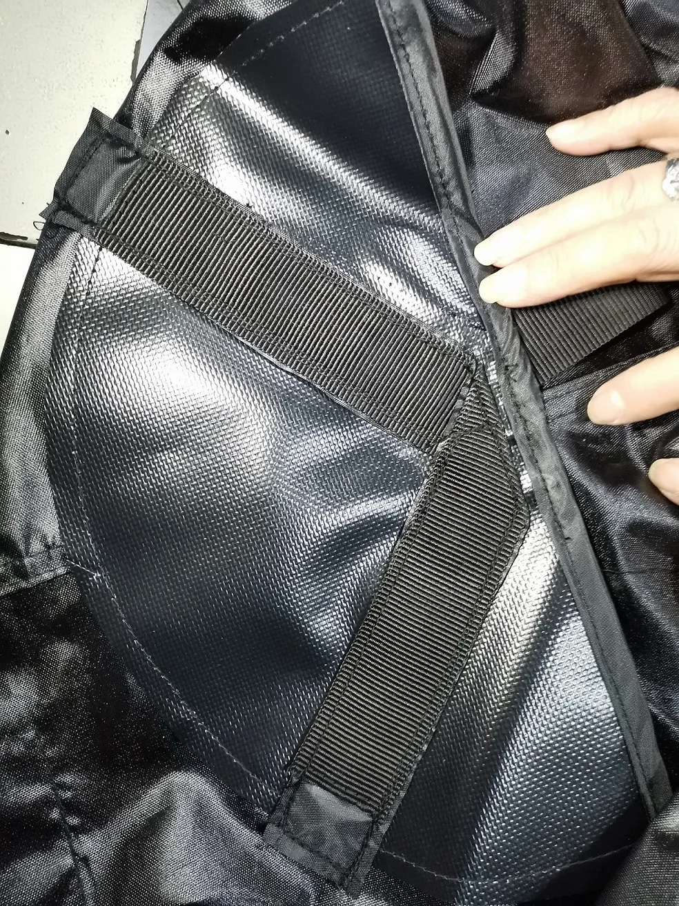 Four Walls Escape Portable Tents Quick Set Up Pop Up Outdoor Camping Outdoors Gazebo Day Tent with Mesh Windows As House Shelter