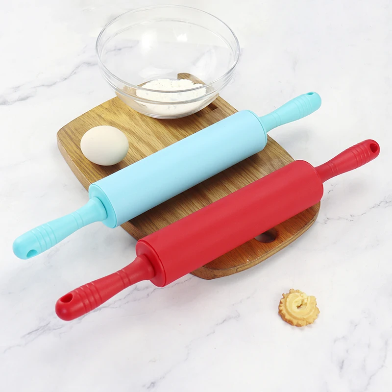 Premium Kitchen Baking Pin Silicone Rolling Pin with Non Stick Surface Plastic Handle for Making Dough, Bread and Pizza
