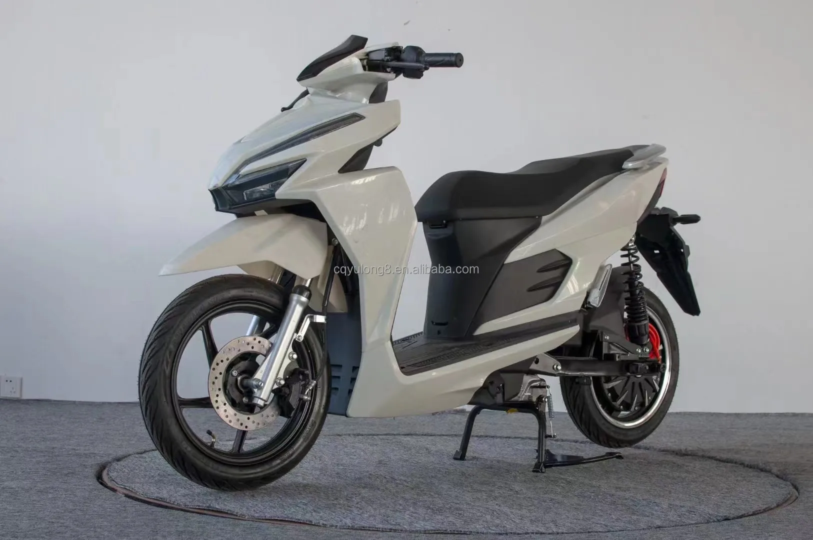 Hot sale wholesale cheaper electric motorcycle 3000W 72V 30ah lithium battery electric Moped mobility scooter